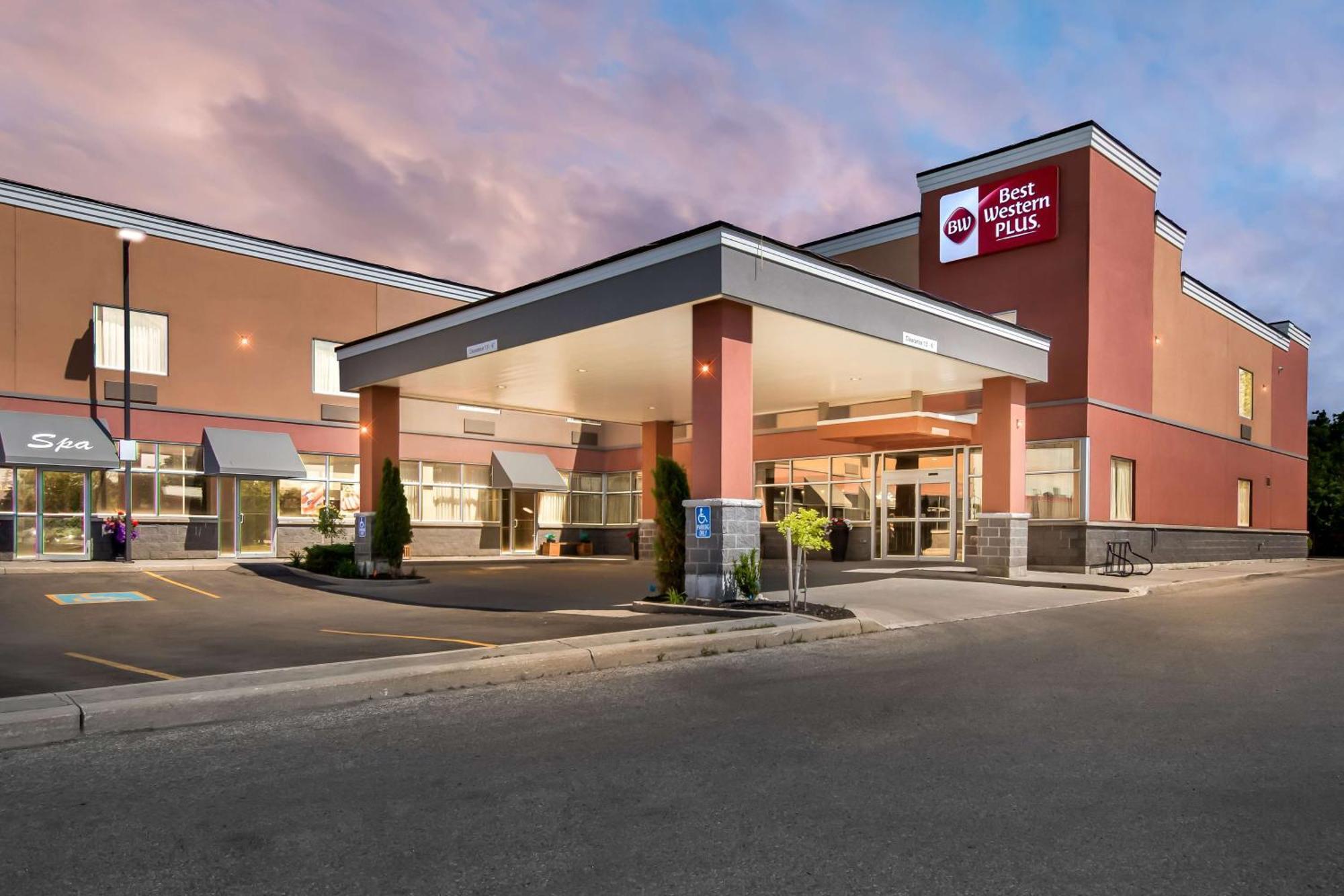 Best Western Plus Fergus Hotel Exterior foto